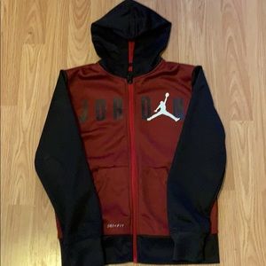 Boys size Medium Jordan zip